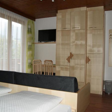 Hotel Garni Haus Anita Liesing Esterno foto