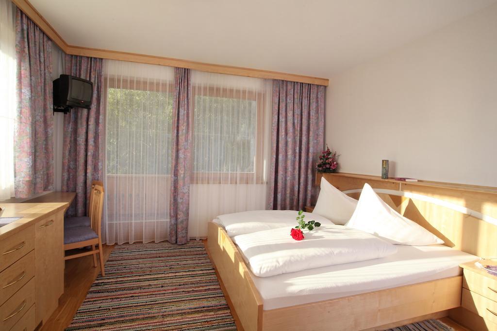 Hotel Garni Haus Anita Liesing Camera foto