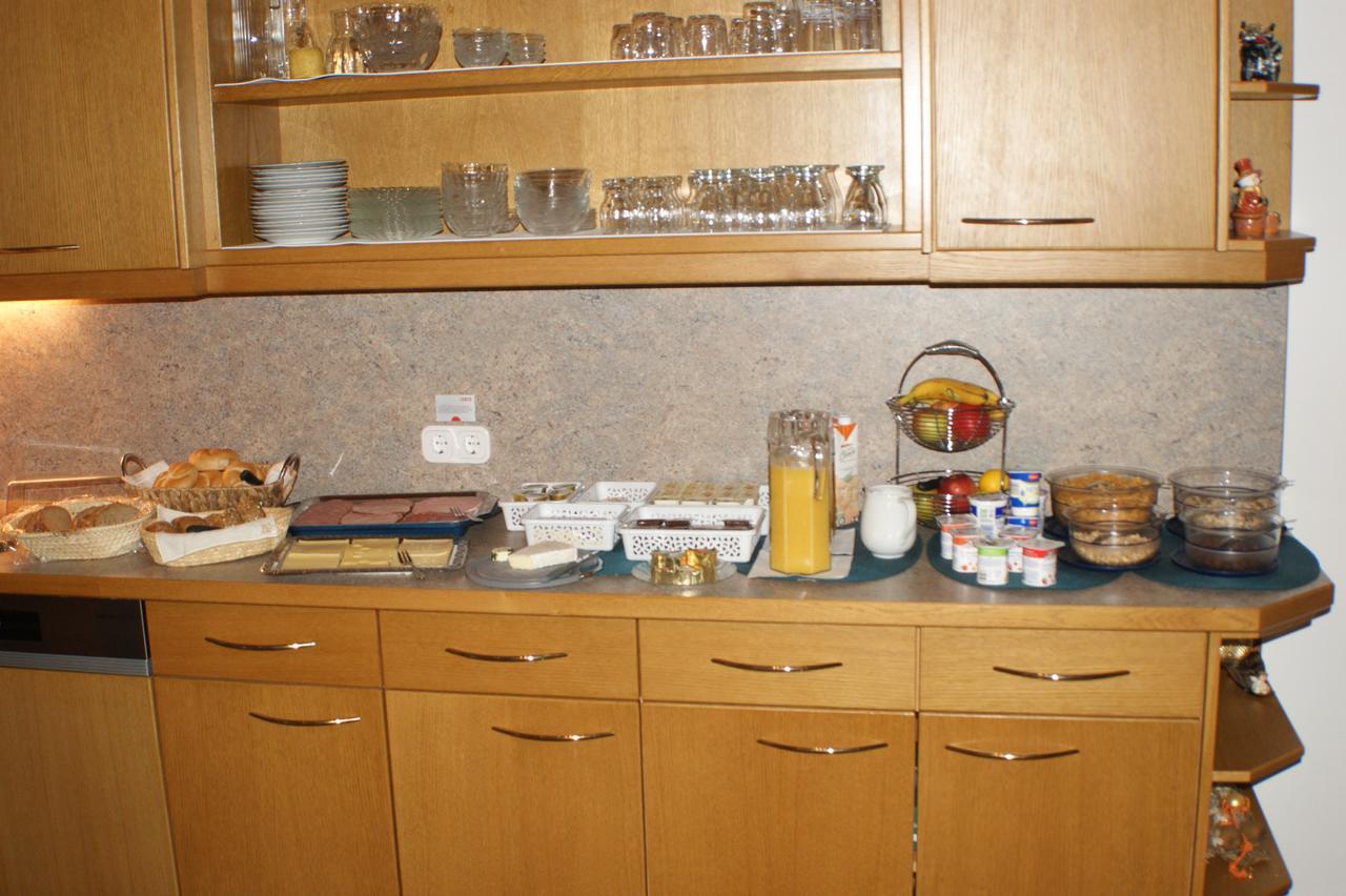 Hotel Garni Haus Anita Liesing Esterno foto
